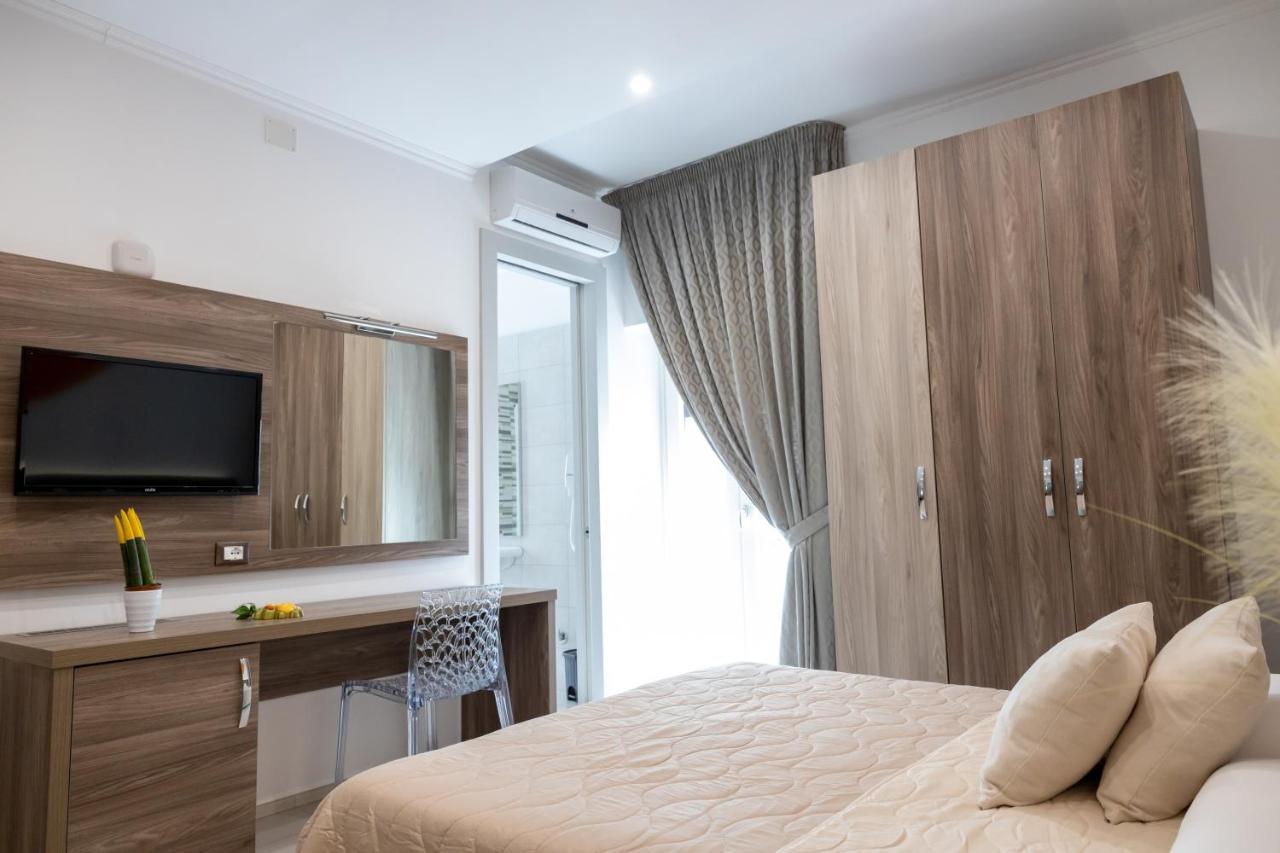 Mary VI Rooms Пескічі Екстер'єр фото